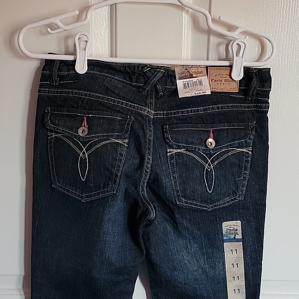 Paris Blues, women's blue jeans 👖, 11 short, flared legs. NWT - Picture 4 of 9